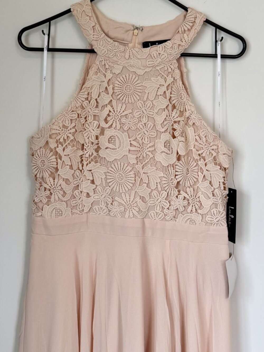NWT Lulus Picture Perfect Blush Lace Halter Neck Side Slit Maxi Dress - Size: XL - Picture 4 of 7